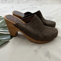 TH Womens Vintage Y2k Clog Mules Size 8 Brown Corduroy Leather Wood Heel... - $737.74 MXN