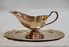 Old Vintage Silverplate Gravy Boat Sauce Bowl w Oval Underplate Unknown Maker - £23.18 GBP