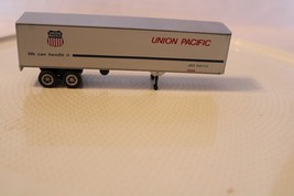 HO Scale Athearn, 40&#39; Semi Truck Trailer, Union Pacific, Silver #202733 - $25.00