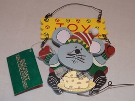 Commodore Wooden Ornament - Mouse &quot;Joy&quot; - $6.15
