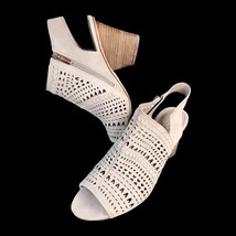 Vince Camuto Women&#39;s Size 10 Shoes Derechie Perforated Shield Taupe 3&quot; Heel - $22.54