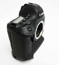 Canon 1DX Mark II 20.2MP Digital SLR Camera Body ONLY image 9