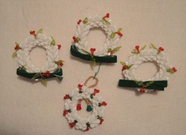 4 vintage wreath ornaments, Christmas beaded ornament, Christmas ornaments - $20.00