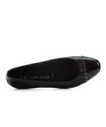 Anne Klein Moxy Low Wedge Pump Black with Silver Chain Detail Women’s Si... - $463.34 MXN