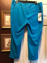 NWT Ladies ADIDAS VIVID TURQUOISE LIGHTWEIGHT GOLF CAPRIS - 4 6 8 10 12 image 2