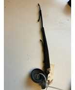 92-95 Honda Civic Hatchback Rear Wiper Arm No Blade - $59.39