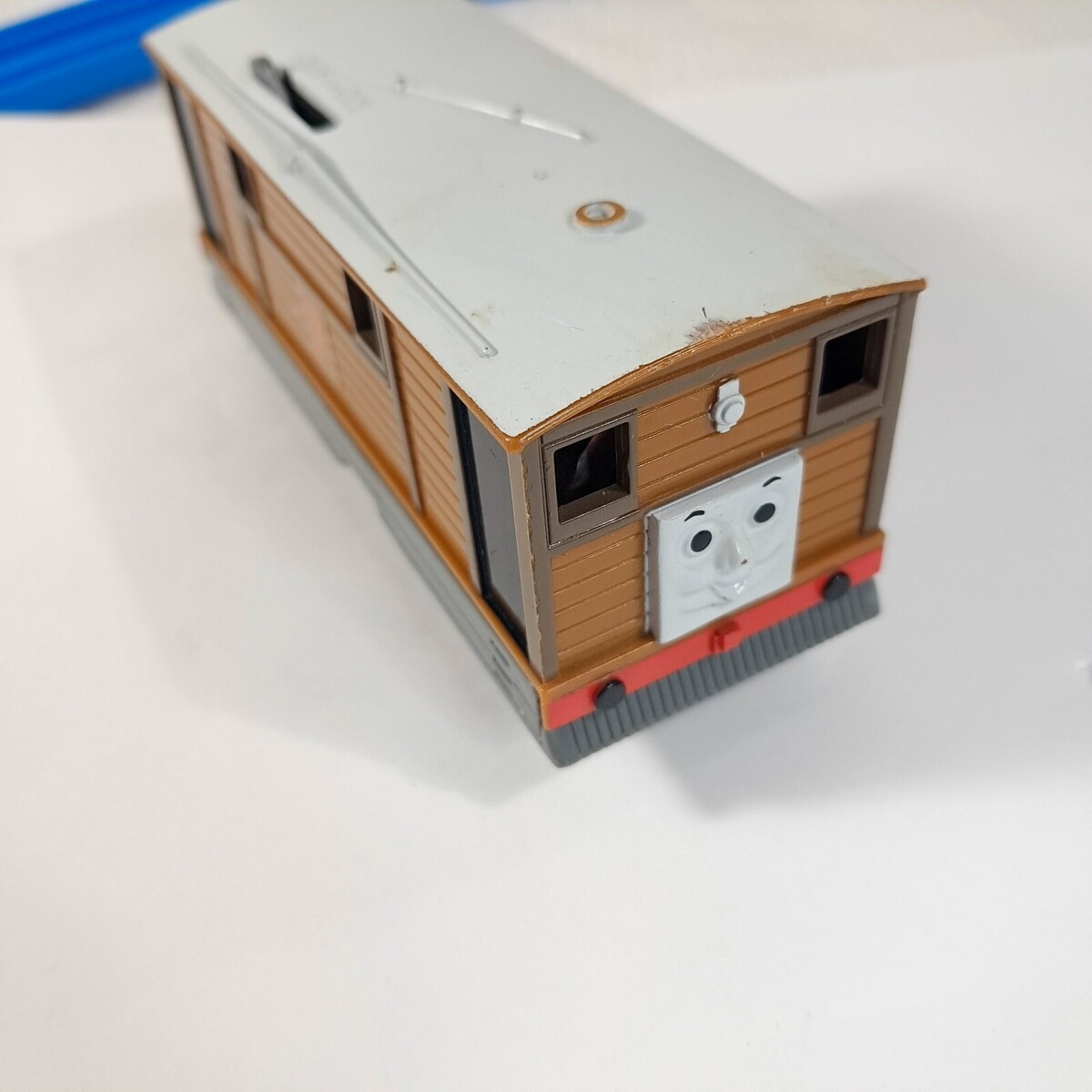 Thomas &amp; Friends Train TrackMaster motorized Toby 1996 1997 Limited brow... - $16.00
