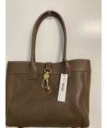 Dooney &amp; Bourke Large Amelie Leather Shoulder Bag Elephant Nwt Nice8l1038el - $5,940.06 MXN
