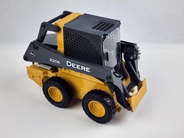 Ertl John Deere 320E Skid Steer Loader 1:16 Scale Preowned -No attachments - £24.88 GBP