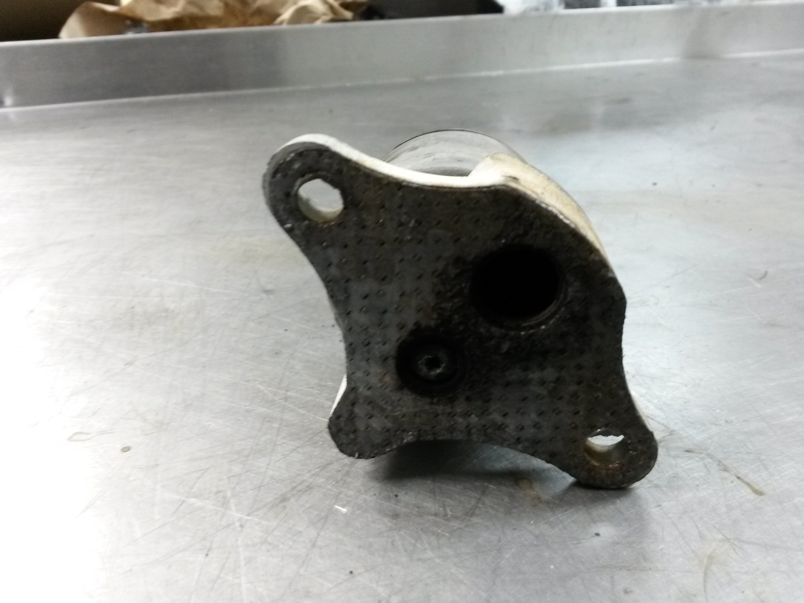 EGR Valve From 1996 Pontiac Grand Am  2.4 - $41.53