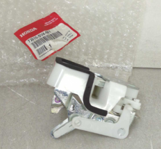 New OEM genuine Honda RH Rear Door Latch 1994-1997 Accord Manual 72610-S... - $44.55