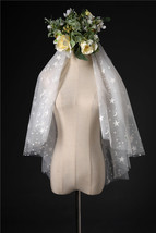 Elbow Length Wedding Bridal Veils Layer Moon Star Pattern Lace Tutu White Veils  image 1