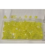 Yellow Lot Of Plastic beads for Jewelry And Crafts Plastic Multi Sizes - €2,57 EUR