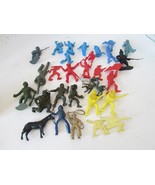 Asst of toy Figures Army Cowboy Indian Legion Colonials 1-3&quot;  - see pics - $5.39 CAD