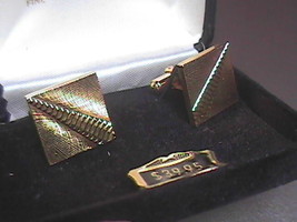 Sheffield Gold Colored Cuff Links in Sheffield Original Presentation Box - £15.97 GBP