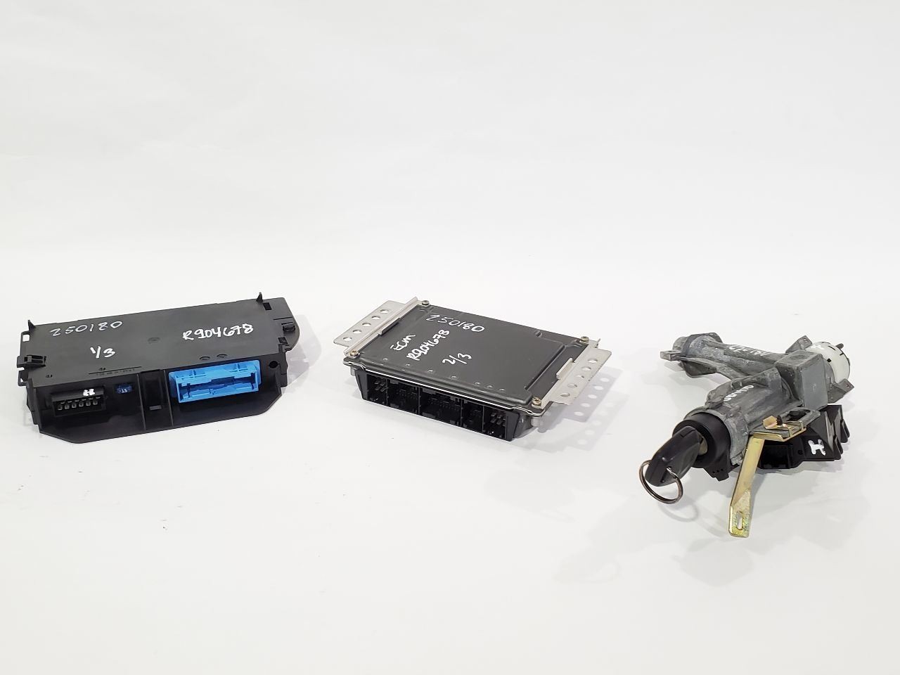 1999 2000 Porsche Boxster OEM Immobilizer With Key Ignition ECM 996.618.... - $1,336.50