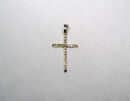 Vintage Signed Milor Italy 14K Yellow Gold Diamond Etched Cross Pendant K607 - £96.57 GBP