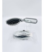 (2) Vintage AVON ADVANCE TECHNIQUES Styling Tool Folding Brushes W/ Mirr... - $336.96 MXN