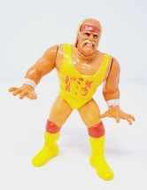WWF HULK HOGAN 4.5&quot; Action Figure Hasbro 1990 &quot;Hulk Rules&quot; Gorilla Press Slam - £8.65 GBP