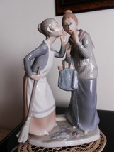 Lladro Gossip # 4984 Mint w/box RARE, Large figurine - £478.81 GBP