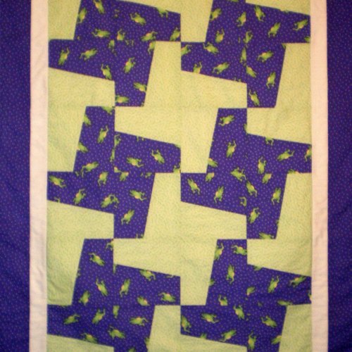 ALL STITCHES - HOUNDSTOOTH QUILT PATTERN .PDF -008A - $2.75