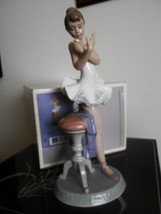 Lladro Perfect Performance # 7641 Mint w/Box Retired - £345.03 GBP