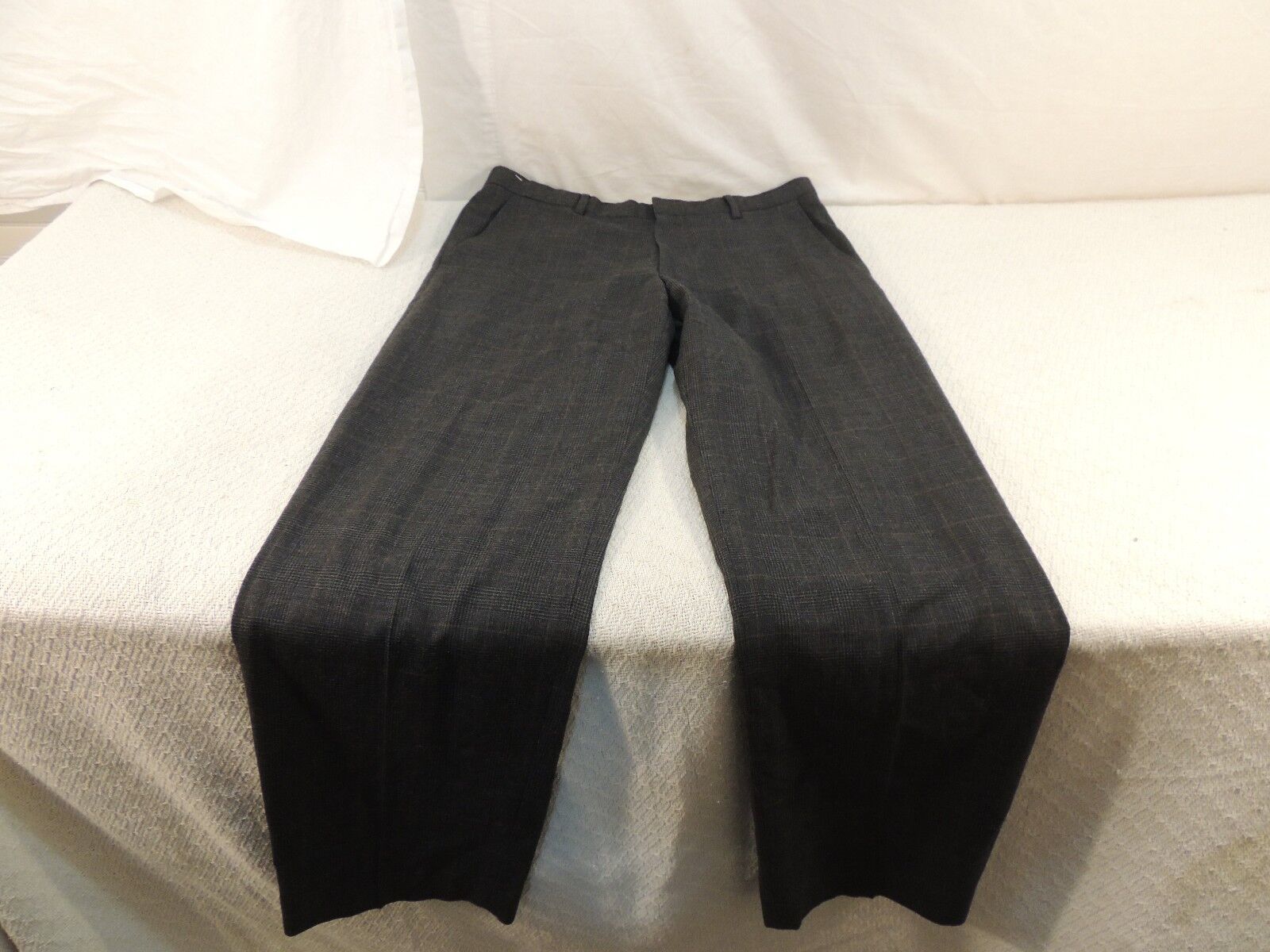 Banana Republic Straight Fit 100% Wool Dress Pants Men&#39;s 34x34 Pleated 5... - $18.02