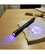 Professional 395nm UV Pen Flashlight Blacklight with Zoom &amp;  Waterproof,... - $245.05 MXN