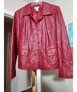 Woman&#39;s Leather Jacket Length 20&#39; p2p 23&#39; - $49.50