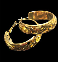 Vintage Gold Tone Open Work Hoop Earrings - £9.43 GBP