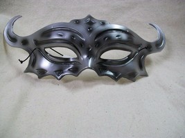 Silver Horned Masquerade Eye Mask Gladiator Warrior Spartan Roman Mediev... - $168.69 MXN