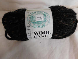 Lion Brand  Wool Ease Thick &amp; Quick Toasted Almond Dye Lot 636918 - £4.74 GBP