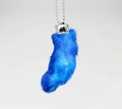Real Rabbit Foot Lucky Keychain BLUE ~ Vraie Patte de Lapin Chanceuse BLEU - £6.20 GBP