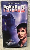 Psycho 2. VHS. Horror. Rare. Goodtimes Video. - $185.64 MXN