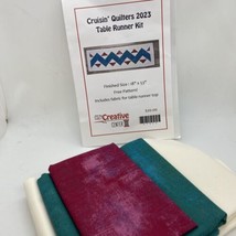 Cozy Creative Center Cruising&#39; Quilters Table Runner Kit NEW - $28.49