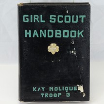 Vintage Girl Scout 1933 New Edition First Impression Handbook Black Hard... - $12.73