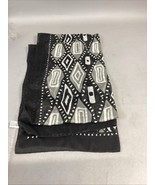 The Metropolitan Museum Of Art Black White Geometric Rectangular Scarf -... - $19.79