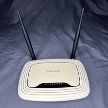TP-Link TL-WR841N 300mbps Wireless N Router - £7.59 GBP