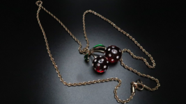 Vintage Gold Cherry Enamel Pendant Rhinestone Necklace 30&quot; NB7 - £61.22 GBP