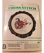 Counted Cross Stitch Merry Country Christmas #3126 Goose With Garland Ne... - £7.75 GBP