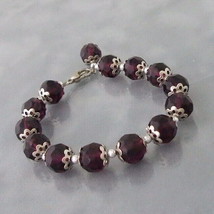 Purple Glass Bead Bracelet - £6.32 GBP