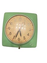 Vintage 40s50s General Electric 2H20 Apple Green Deco Kitchen Wall Clock A+ - $56.06