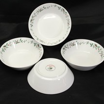Royal Seasons Holly Soup Cereal Bowls Christmas 6-1/4&quot; Lot of 4 Xmas - $234.32 MXN