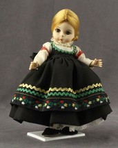 561 Retired Toy Madame Alexander Costume Doll 8&quot; Finland Ethnic Folk Dress Boxed - £11.00 GBP