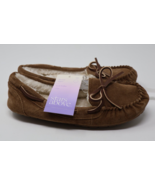 Stars Above Women&#39;s CHAIA Moccasin Slippers Chestnut Brown Size 5 NWT - $9.89