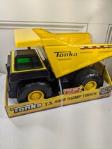 NEW Tonka T.S. 4000 DUMP TRUCK steel metal bed toy yellow Hasbro 2010 kids ts - £27.91 GBP