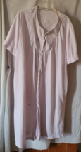 Vintage Women's Robe/House Coat Pink Flowers Snap Closure Short Sleeve C... - $14.99