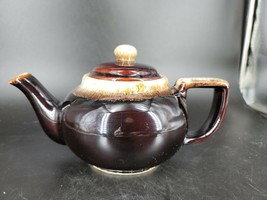 Pfaltzgraff Gourmet Brown Drip 4 1/2&quot; tall Teapot with Lid Mint condition - £12.16 GBP