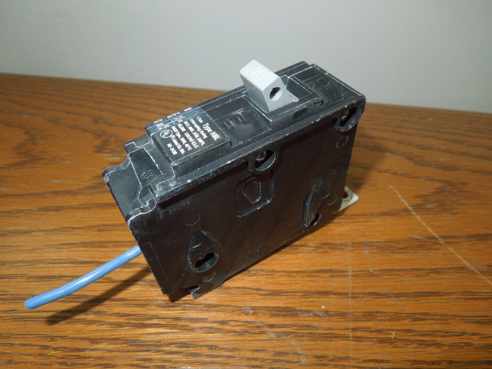 ITE B120HH Type HBL 20A 1P 120V Bolt-On Circuit Breaker 65K AIC Used - $10.00