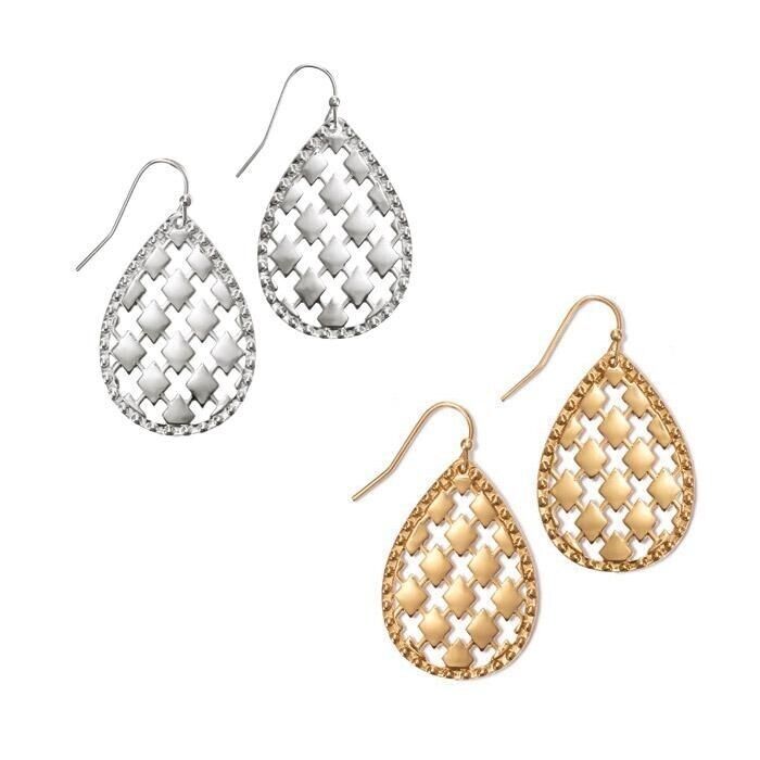AVON "UNIQUELY DESIGNED TEARDROP EARRINGS" (VERY RARE) GOLDTONE ONLY ~NEW SEALED